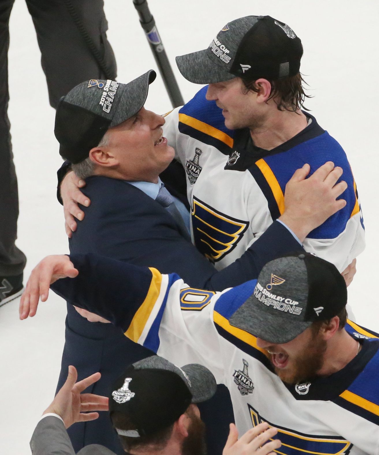 It's all or nothing for the Blues in Game 7